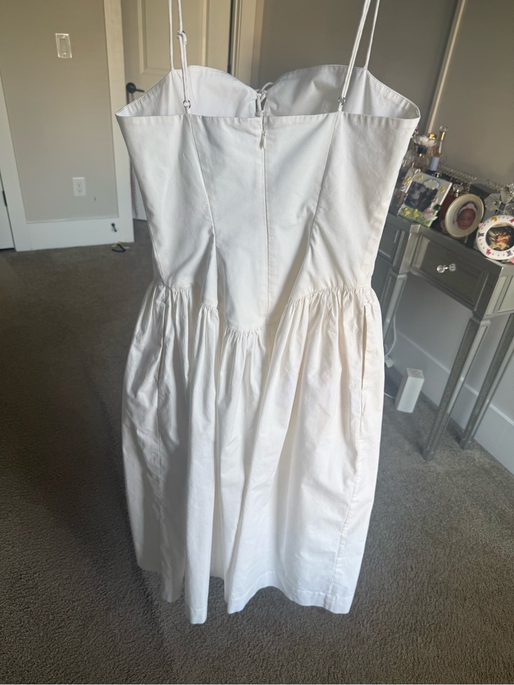 L’Acadamie Thierry Midi Dress in Ivory - Picture 8 of 12